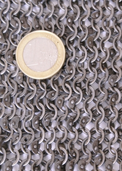 Preview: Bischofskragen- Kettenkragen mit Lederriemen und Schnallen - Flachringe/Rundniete, gemischt